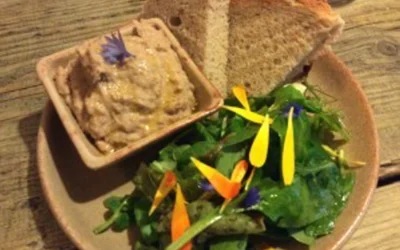 Delicious Roast Garlic and Haricot Bean Recipe